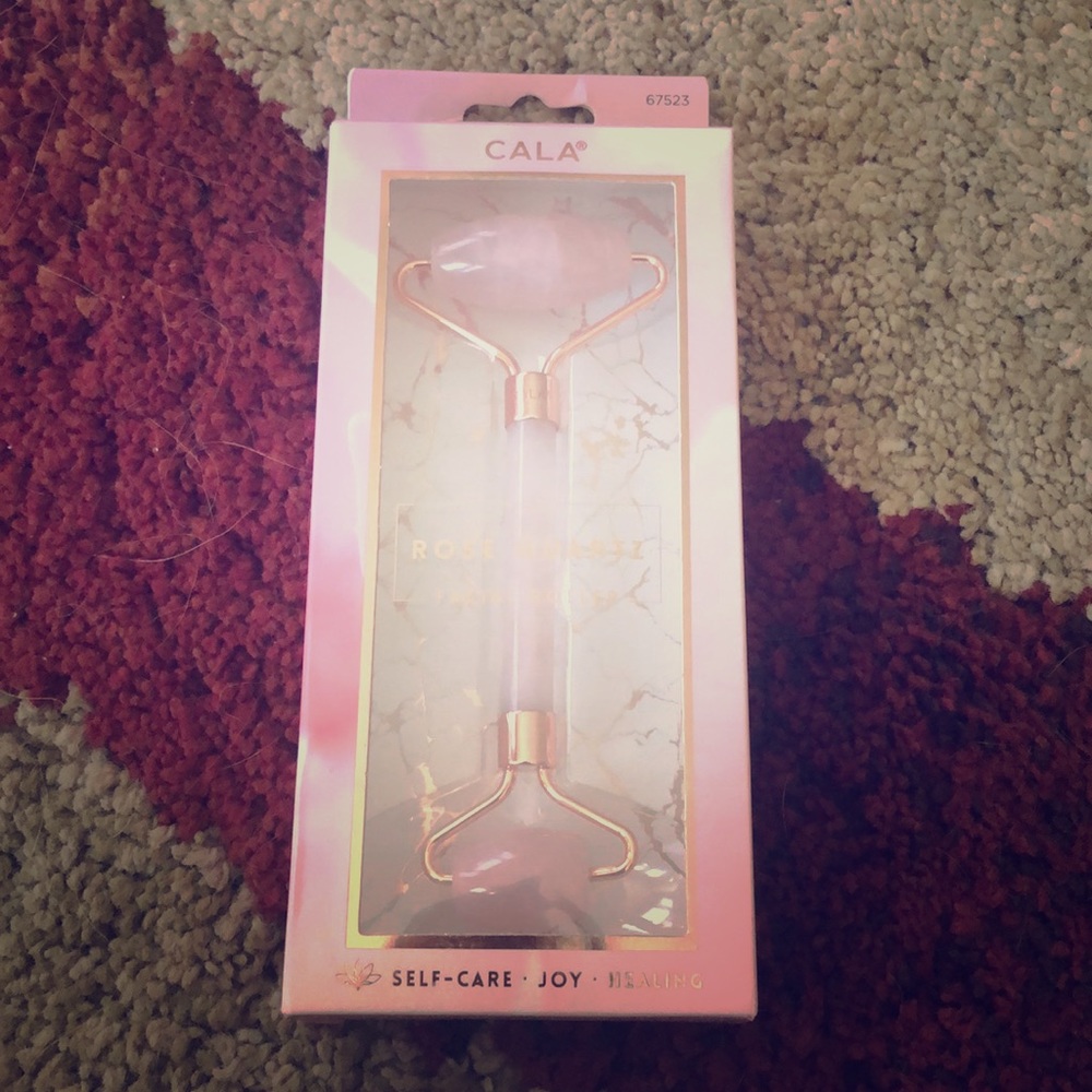 Rose Quartz Facial Roller NIB